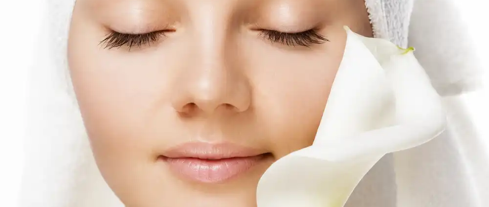 Tratament facial cu Skin Scrubber Crângași la Artistic Beauty Salon
