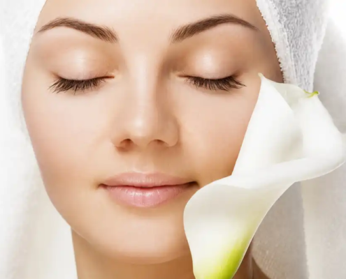 Tratament facial cu Skin Scrubber Crângași la Artistic Beauty Salon